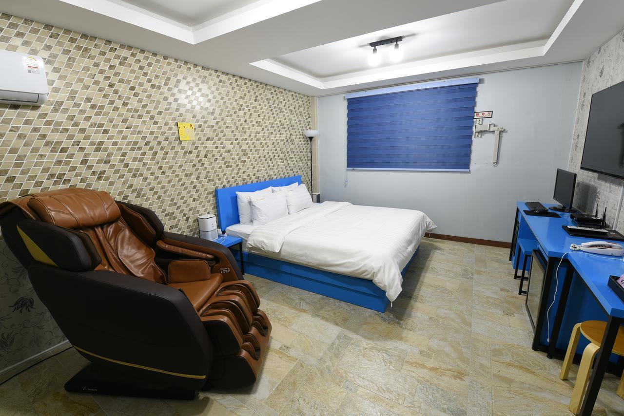 Jecheon Q Motel Екстериор снимка