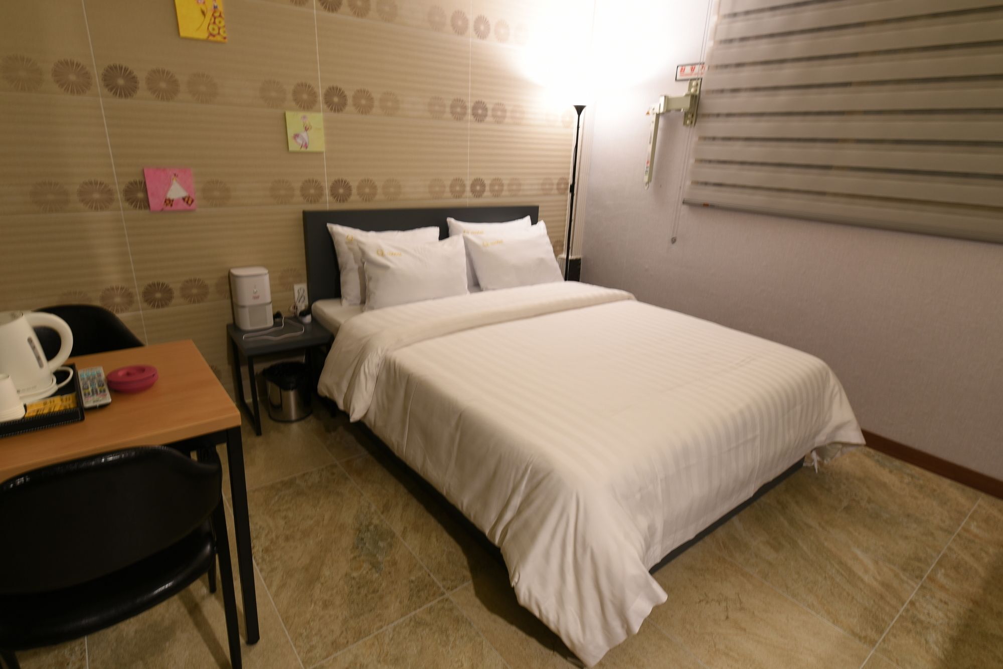 Jecheon Q Motel Екстериор снимка