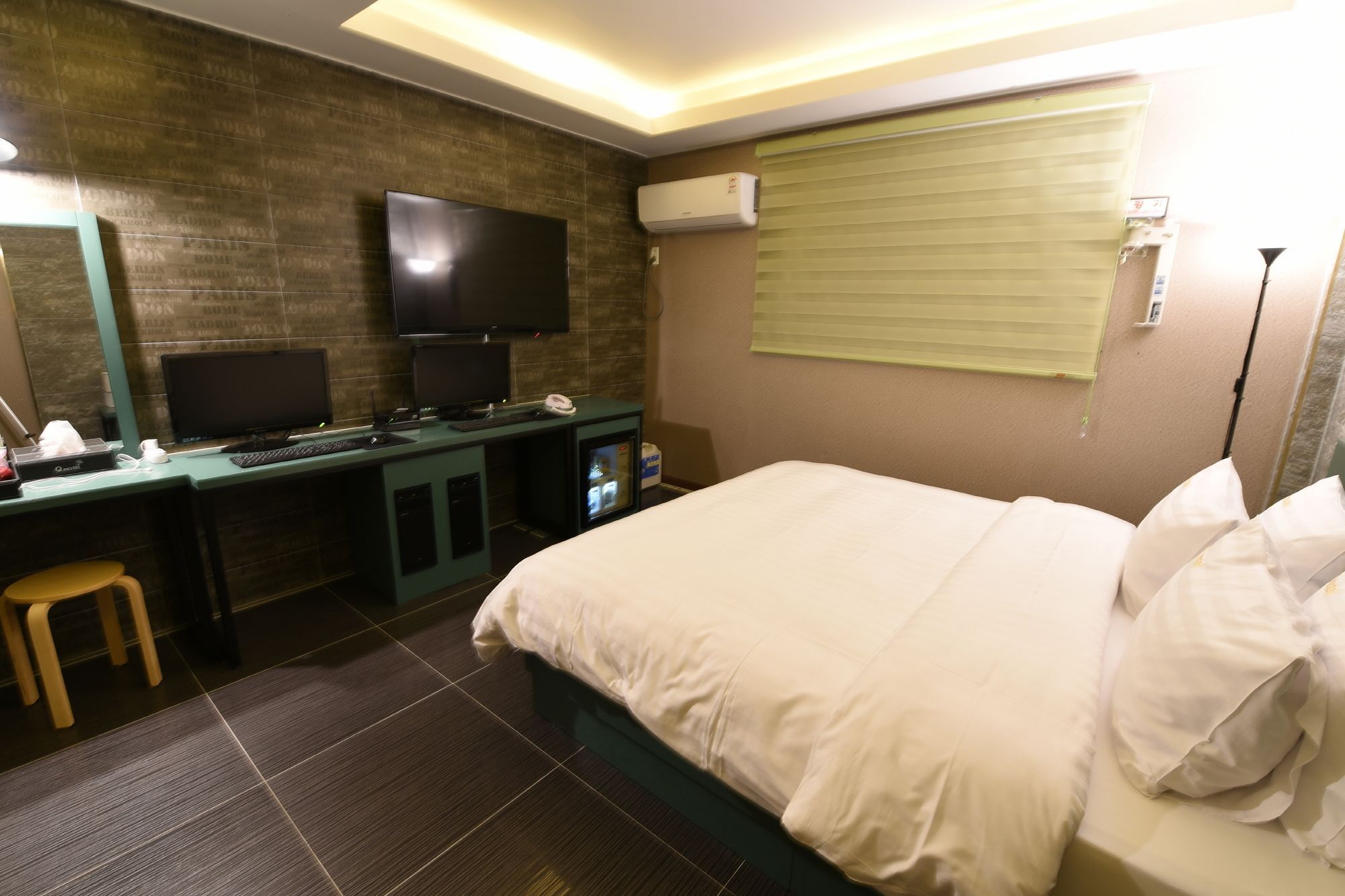 Jecheon Q Motel Екстериор снимка