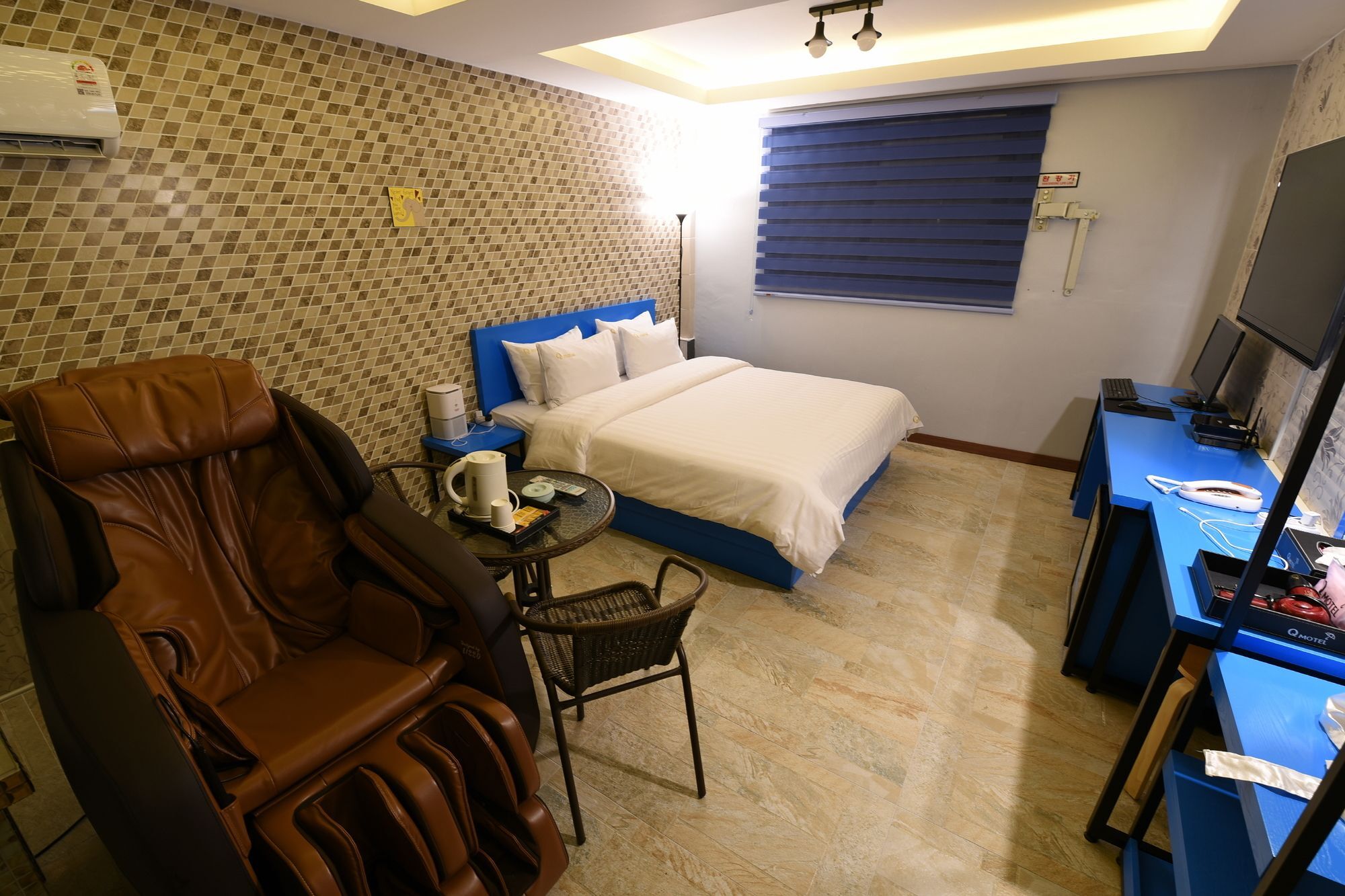 Jecheon Q Motel Екстериор снимка